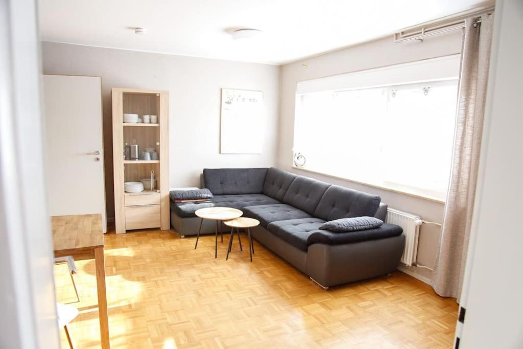 Ferienwohnung Lahntalblick ヴァイブルク エクステリア 写真