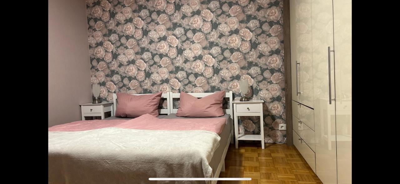Ferienwohnung Lahntalblick ヴァイブルク エクステリア 写真